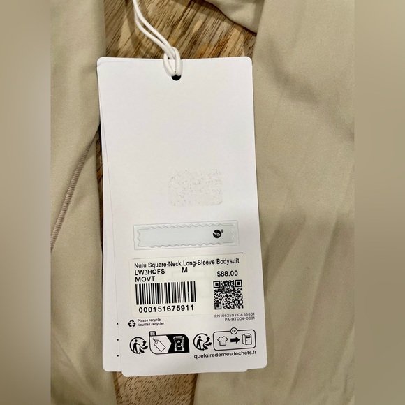 Lululemon Square-Neck Long-Sleeve Bodysuit - Picture 5 of 6